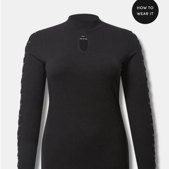 Lace up Sleeve Ribbed Mock Neck - Picture 3 of 4